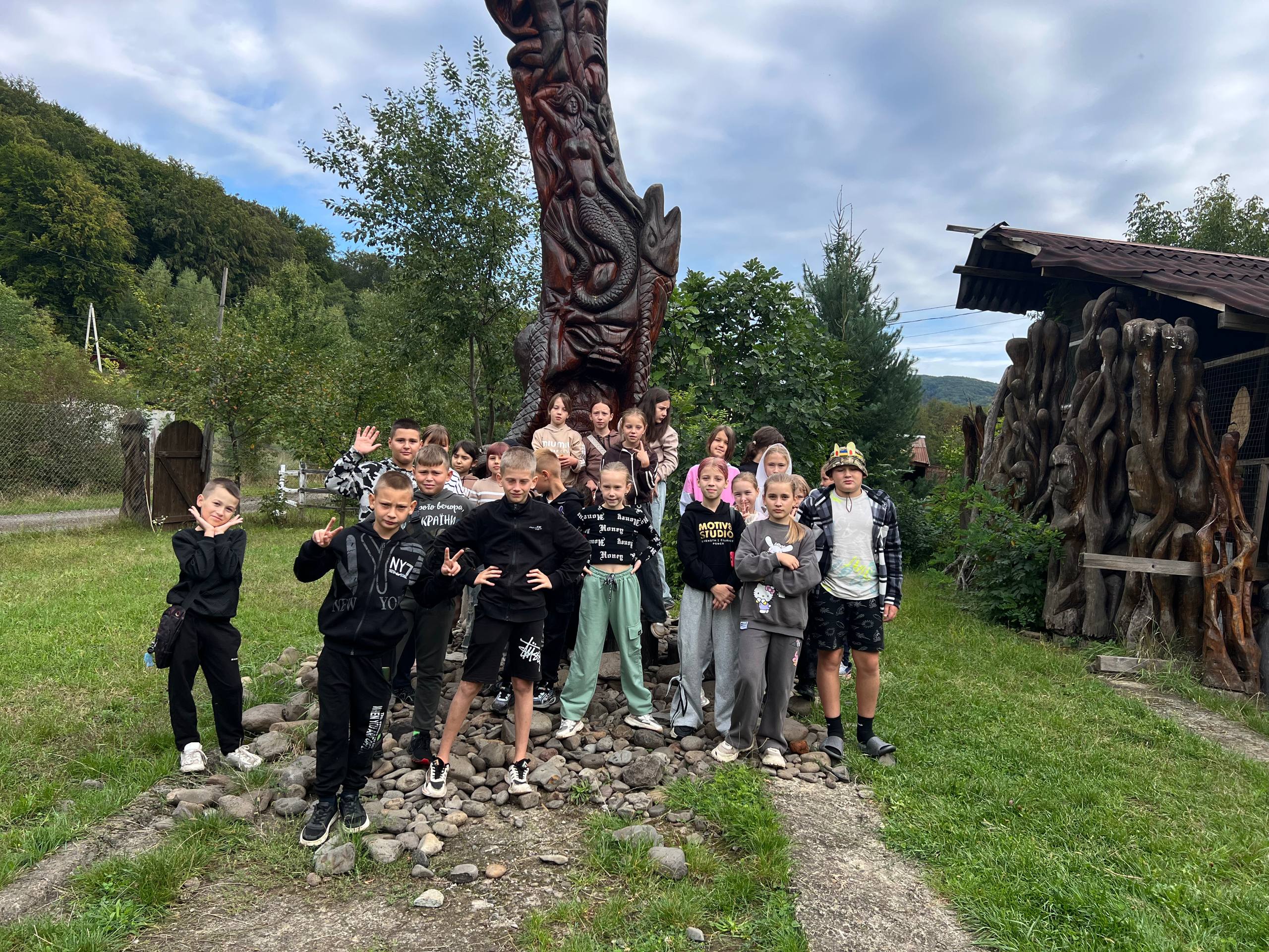 Головний вхід - Водограй